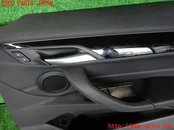 2UPJ-9235701234]BMW X1 F48(HT20)右前ドア内張り 中古_2