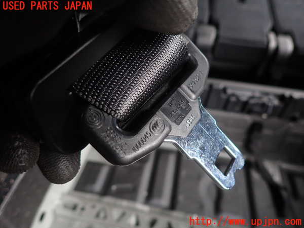 2UPJ-9235707135]BMW X1 F48(HT20)真中2列目シートベルト 中古_2