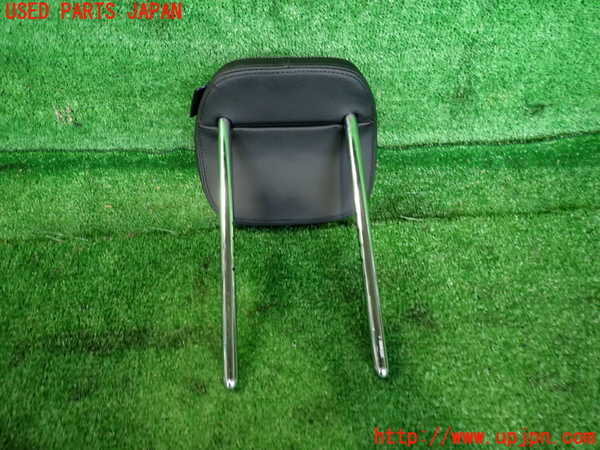 2UPJ-9235707180]BMW X1 F48(HT20)左2列目ヘッドレスト 中古_2