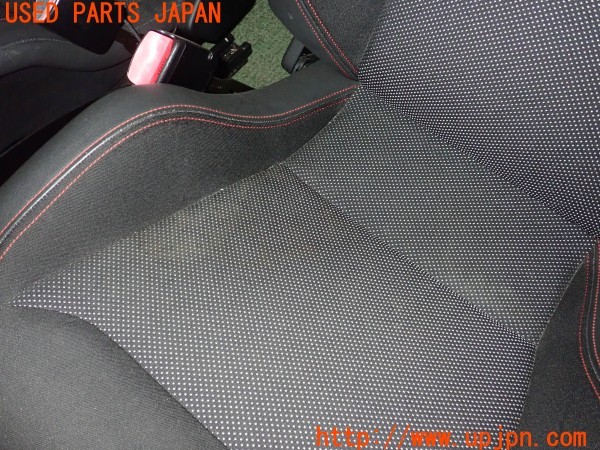 3UPJ=9235710609]ルノー メガーヌR.S.(ルノー・スポール)(DZF4R)純正 RECARO レカロ シートセット 運転席 助手席 レール付き 中古_3