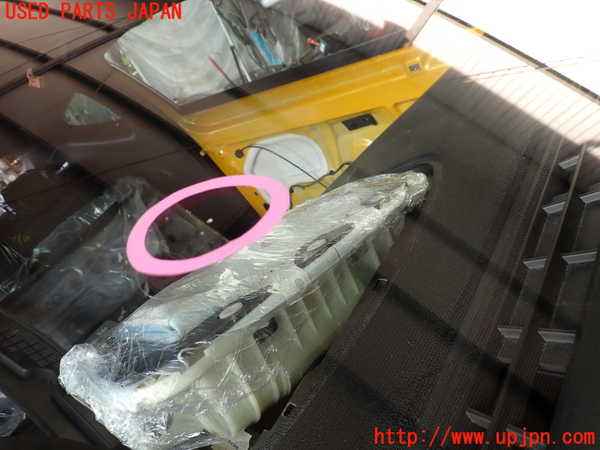 2UPJ-9235711195]ルノー・メガーヌ R.S.(ルノー・スポール)(DZF4R)フロントガラス (SAINT-GOBAIN SEKURIT 43R-004525 M103) 中古_2