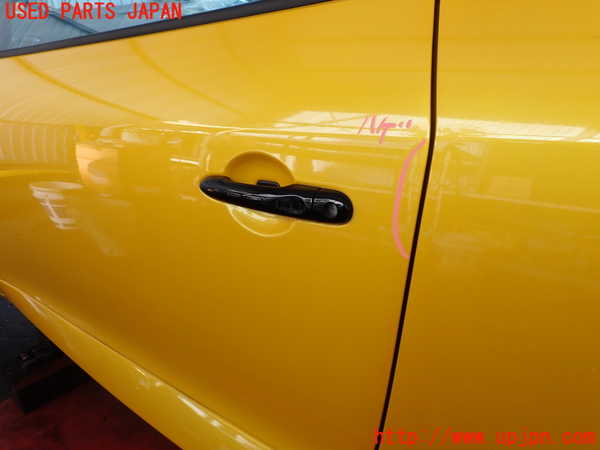 2UPJ-9235711260]ルノー・メガーヌ R.S.(ルノー・スポール)(DZF4R)左ドア (SAINT-GOBAIN SEKURIT 43R-009007 M40) 中古_2