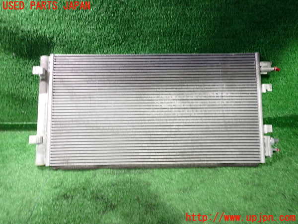 2UPJ-9235716031]ルノー・メガーヌ R.S.(ルノー・スポール)(DZF4R)エアコンコンデンサー1 中古_3