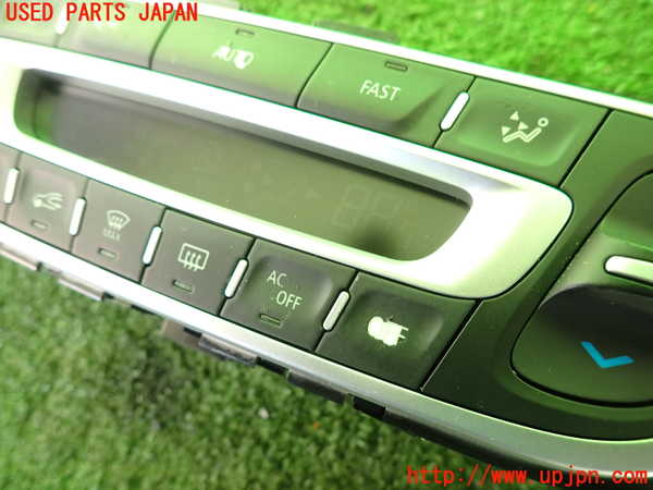 2UPJ-9235716066]ルノー・メガーヌ R.S.(ルノー・スポール)(DZF4R)エアコンスイッチ1 中古_2