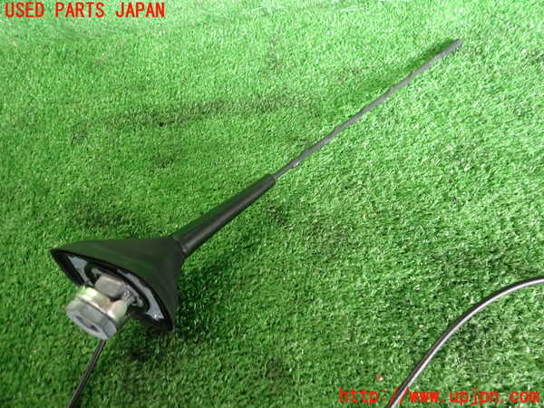 2UPJ-9235716550]ルノー・メガーヌ R.S.(ルノー・スポール)(DZF4R)アンテナ 中古_2