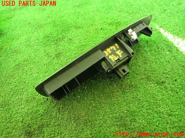 2UPJ-9235716245]ルノー・メガーヌ R.S.(ルノー・スポール)(DZF4R)左パワーウィンドウスイッチ 中古_2