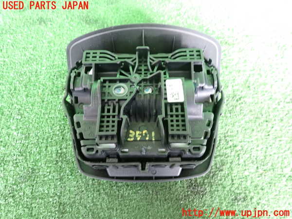 2UPJ-9235717865]ルノー・メガーヌ R.S.(ルノー・スポール)(DZF4R)運転席側エアバッグカバー 中古_3