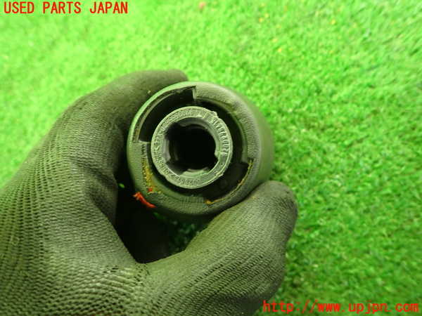 2UPJ-9235717570]ルノー・メガーヌ R.S.(ルノー・スポール)(DZF4R)シフトノブ 中古_3