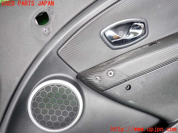 2UPJ-9235711234]ルノー・メガーヌ R.S.(ルノー・スポール)(DZF4R)右ドア内張り (ジャンク品) 中古_2