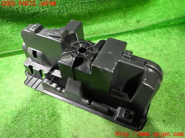 2UPJ-9235717772]ルノー・メガーヌ R.S.(ルノー・スポール)(DZF4R)ラゲッジトレイ2 中古_2