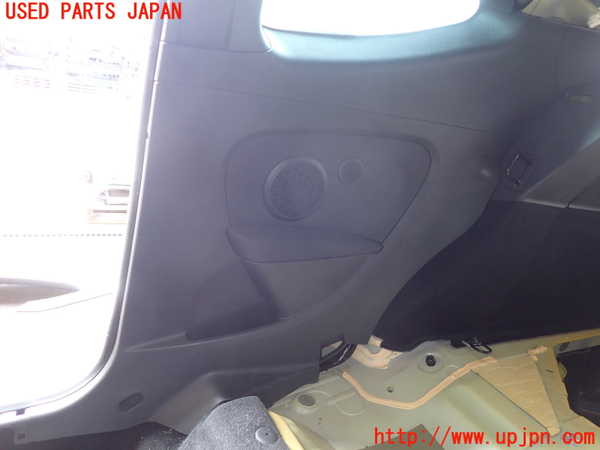 2UPJ-9235717675]ルノー・メガーヌ R.S.(ルノー・スポール)(DZF4R)右リアピラートリム 中古_3