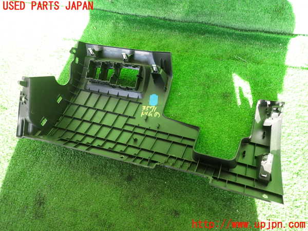 2UPJ-9235717691]ルノー・メガーヌ R.S.(ルノー・スポール)(DZF4R)内装トリム類1 中古_2