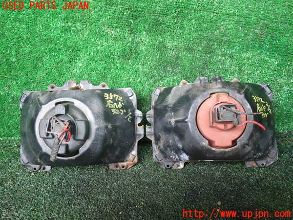 1UPJ-9235721130]デリカ スターワゴン(P25W)右ヘッドライト ハロゲン 中古_2