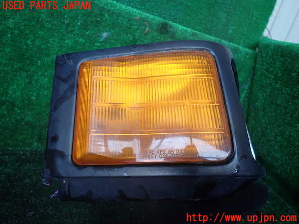 1UPJ-9235721150]デリカ スターワゴン(P25W)右コーナーランプ 中古_2