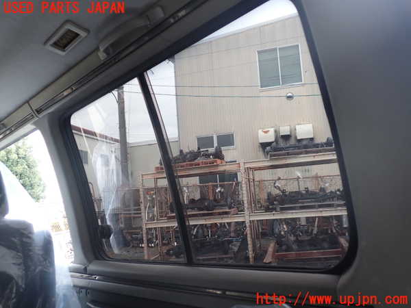 1UPJ-9235721380]デリカ スターワゴン(P25W)右クォーターガラス 中古 ASAHI M2A4 43R-00073_2