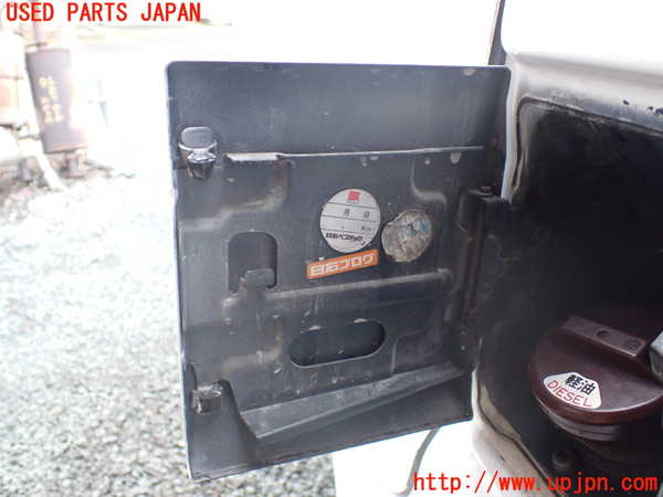 1UPJ-9235721690]デリカ スターワゴン(P25W)フューエルリッド 中古_2