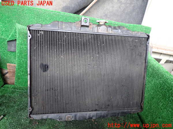 1UPJ-9235722321]デリカ スターワゴン(P25W)ラジエーター1 中古_2