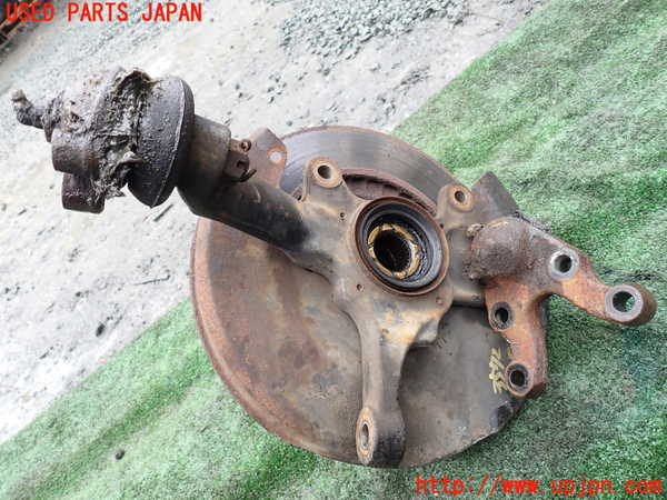 1UPJ-9235724290]デリカ スターワゴン(P25W)右フロントナックルハブ 中古_3