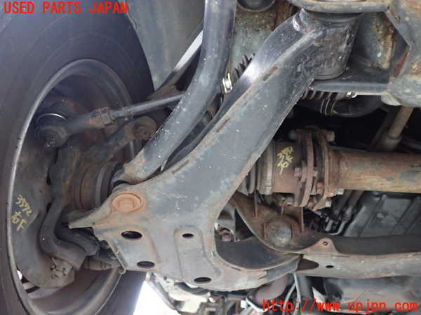 1UPJ-9235725176]デリカ スターワゴン(P25W)右フロントロアアーム1 中古_2