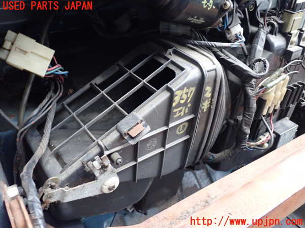 1UPJ-9235726081]デリカ スターワゴン(P25W)エバポレーター1 中古_3