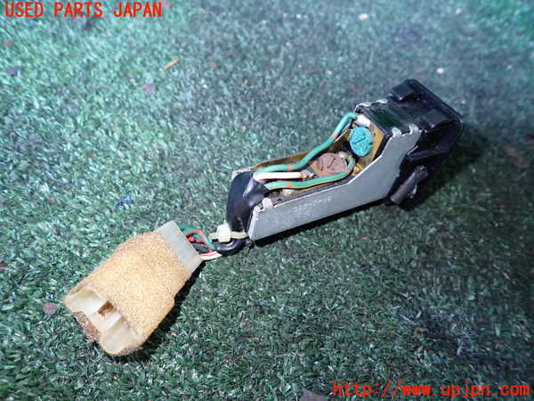 1UPJ-9235726309]デリカ スターワゴン(P25W)スイッチ4(リアファン) 中古_2