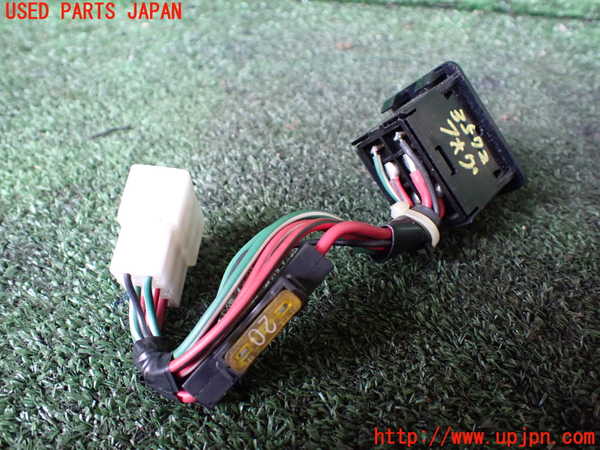 1UPJ-9235726295]デリカ スターワゴン(P25W)フォグスイッチ 中古_2