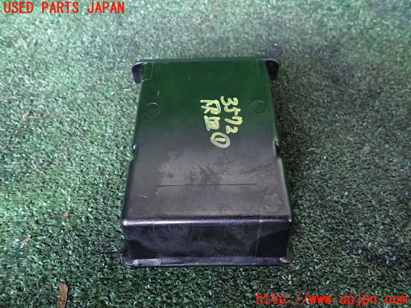 1UPJ-9235727821]デリカ スターワゴン(P25W)灰皿1 中古_3