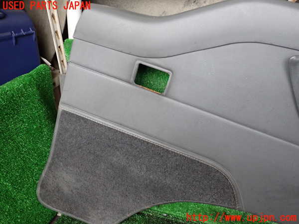 1UPJ-9235721234]デリカ スターワゴン(P25W)右前ドア内張り 中古_2