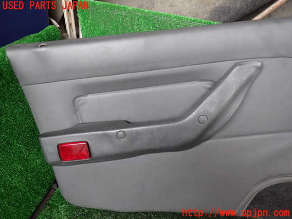 1UPJ-9235721264]デリカ スターワゴン(P25W)左前ドア内張り 中古_3