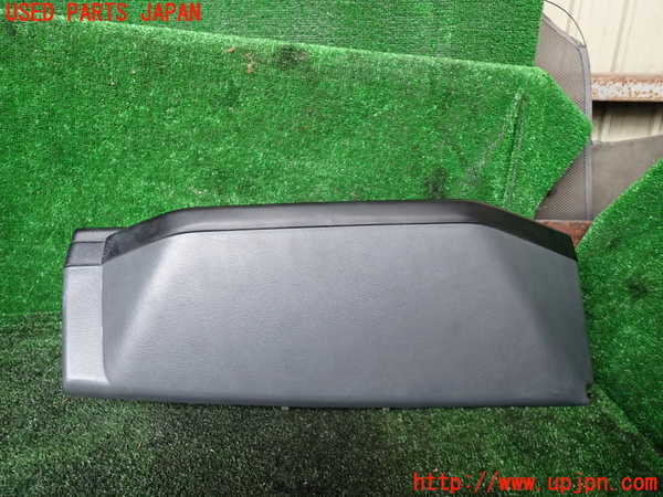 1UPJ-9235727510]デリカ スターワゴン(P25W)メーターフード 中古_3