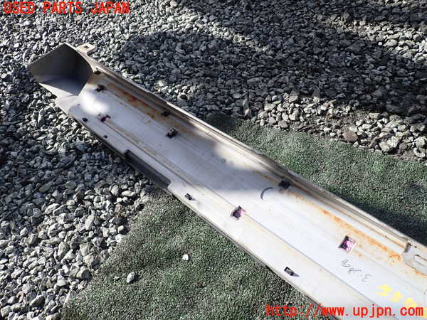 1UPJ-9235731390]パジェロ(V98W)右サイドステップ (ジャンク品) 中古_3