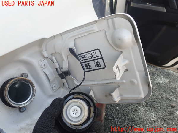 1UPJ-9235731690]パジェロ(V98W)フューエルリッド 中古_2