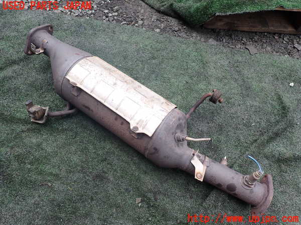 1UPJ-9235732662]パジェロ(V98W)触媒2 中古_3