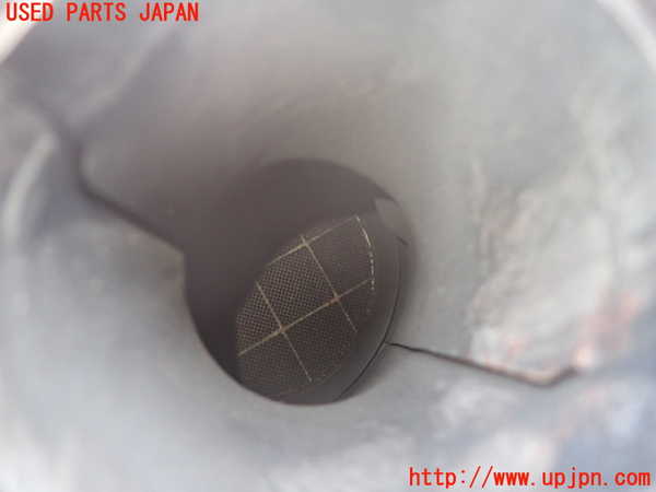 1UPJ-9235732662]パジェロ(V98W)触媒2 中古_5