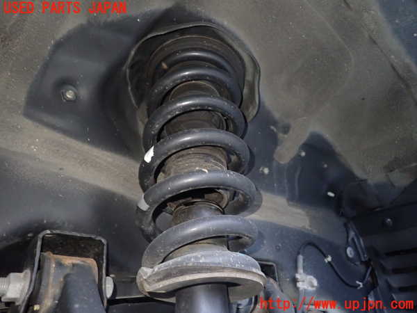 1UPJ-9235735015]パジェロ(V98W)右フロントストラット 中古_2