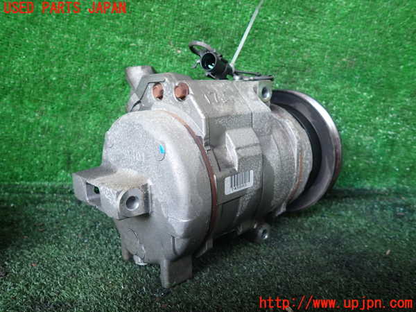 1UPJ-9235736025]パジェロ(V98W)エアコンコンプレッサー 中古_2