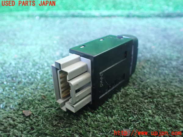 1UPJ-9235736306]パジェロ(V98W)スイッチ1 中古_2