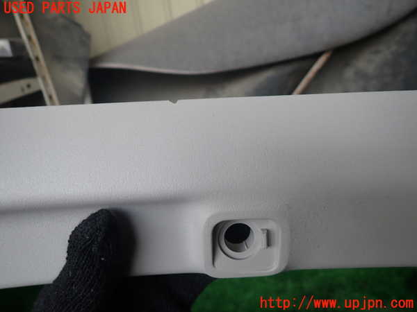 1UPJ-9235737660]パジェロ(V98W)左フロントピラートリム 中古_2