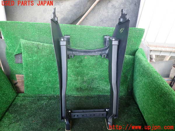 1UPJ-9235737691]パジェロ(V98W)内装トリム類1 中古_2