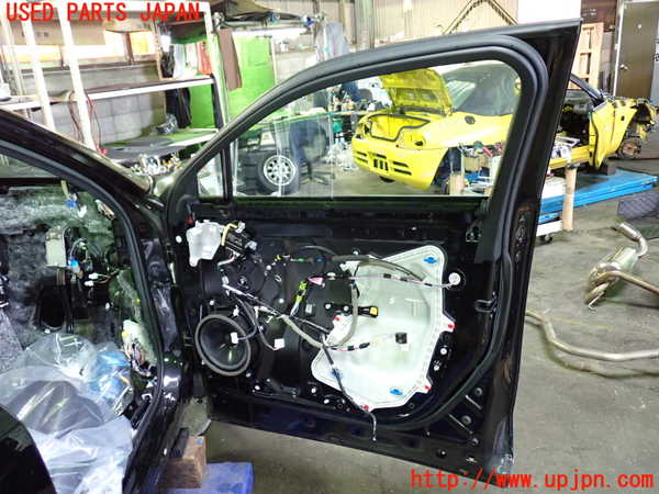 1UPJ-9235741230]レクサス・UX250h(MZAH10)右前ドア 中古(43R-00014 M405)_5
