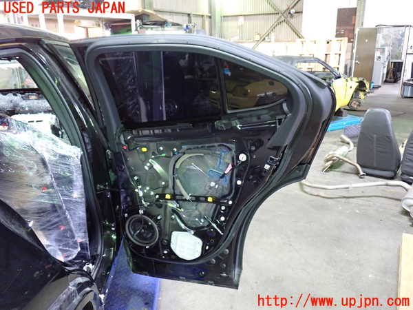 1UPJ-9235741290]レクサス・UX250h(MZAH10)右後ドア 中古(43R-003021 M3Q8)_5