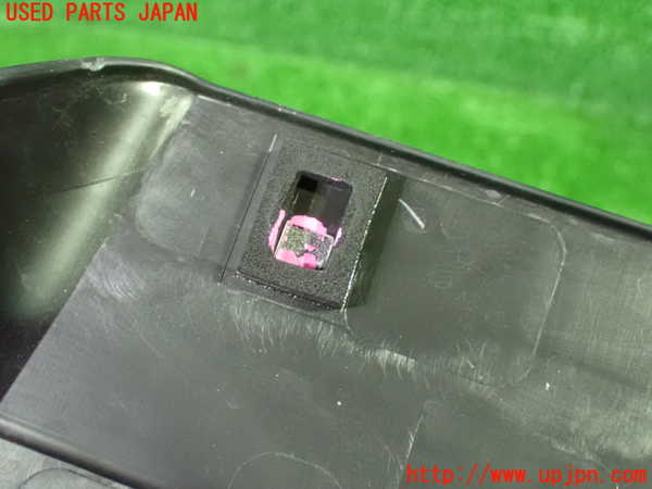 1UPJ-9235741292]レクサス・UX250h(MZAH10)右後ドアパネル 中古_4
