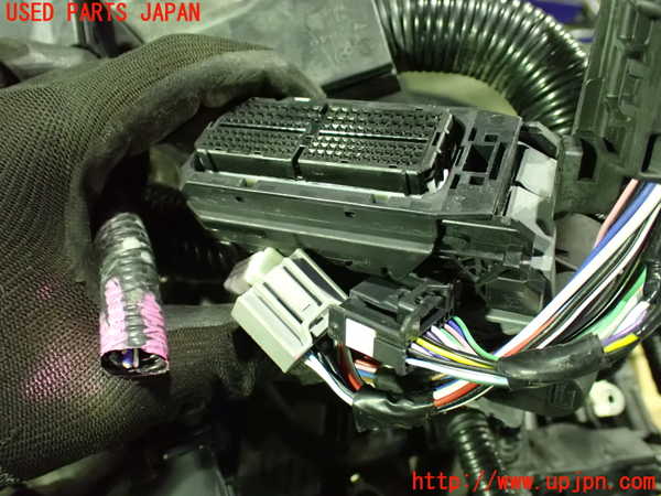 1UPJ-9235742010]レクサス・UX250h(MZAH10)エンジン M20A-FXS 中古_3