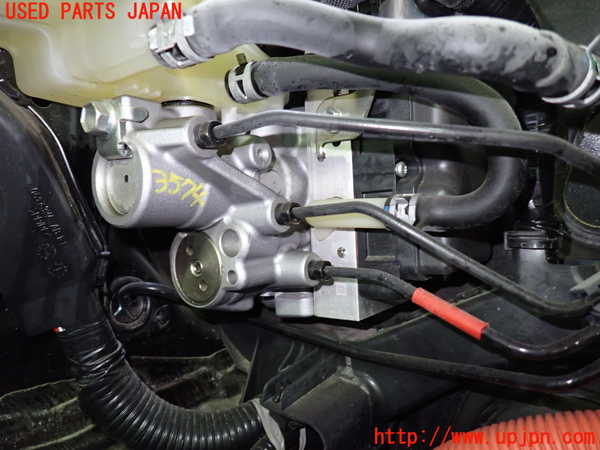 1UPJ-9235744050]レクサス・UX250h(MZAH10)ブレーキマスターシリンダー 中古_2