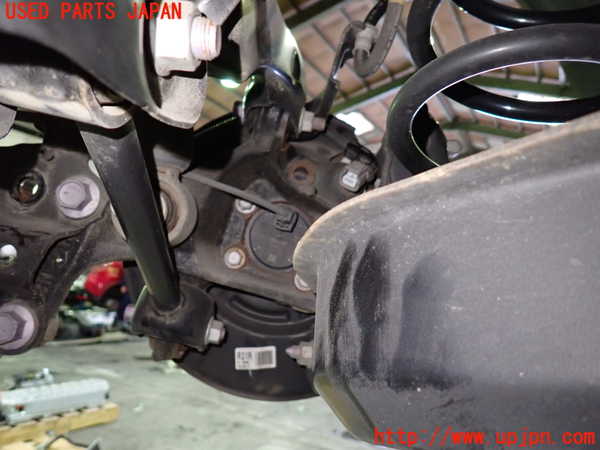 1UPJ-9235744300]レクサス・UX250h(MZAH10)右リアナックルハブ 中古_2