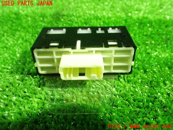 1UPJ-9235746309]レクサス・UX250h(MZAH10)スイッチ4 (ODO TRIP、メーター照度) 中古_2