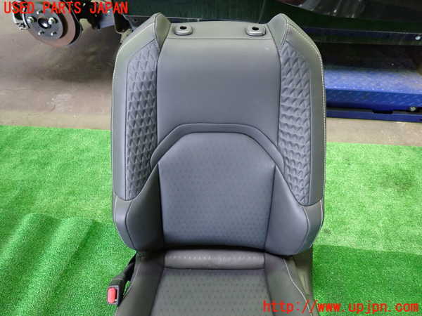 1UPJ-9235747065]レクサス・UX250h(MZAH10)助手席シート 中古_2