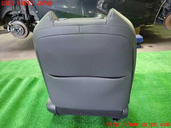 1UPJ-9235747065]レクサス・UX250h(MZAH10)助手席シート 中古_5