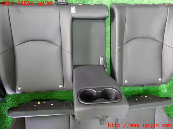 1UPJ-9235747385]レクサス・UX250h(MZAH10)リアシート 中古_3