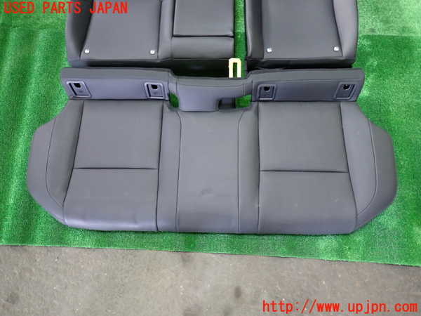 1UPJ-9235747385]レクサス・UX250h(MZAH10)リアシート 中古_4